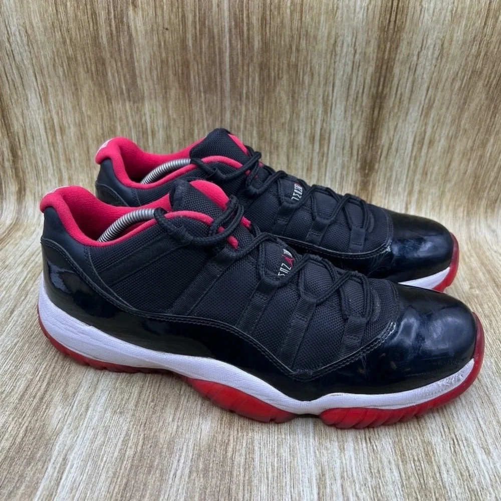 Nike Air Jordan 11 Retro Low Bred Men's Size 13 Black Patent Leather 528895-012